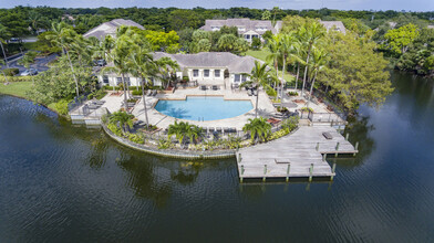 St. Tropez at Plantation in Plantation, FL - Building Photo - Building Photo