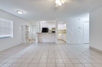 301 Riverview Blvd in Daytona Beach, FL - Building Photo - Building Photo