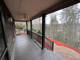 1481 Levi Ln in Lenoir, NC - Building Photo - Building Photo