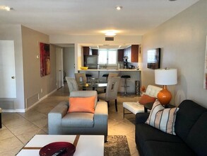 45810 Ocotillo Dr in Palm Desert, CA - Building Photo - Building Photo