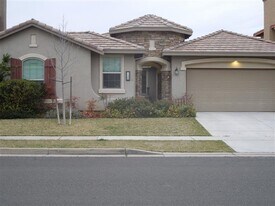 11965 Pericles Dr in Rancho Cordova, CA - Building Photo