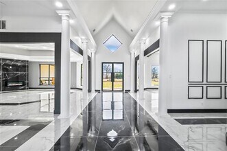 5090 US-377 in Aubrey, TX - Building Photo - Building Photo