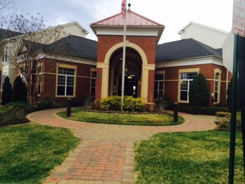 11320 Aristotle Dr, Unit 106 in Fairfax, VA - Building Photo - Building Photo