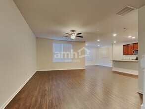 6605 Shooting Star Dr in Whitestown, IN - Building Photo - Building Photo