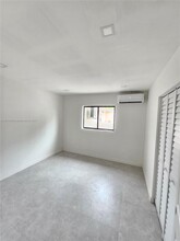 1601 NW 36th Ave in Miami, FL - Building Photo - Building Photo