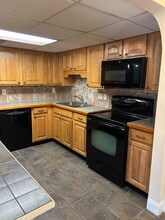 6 Kennedy Ln in Milford, MA - Building Photo - Building Photo