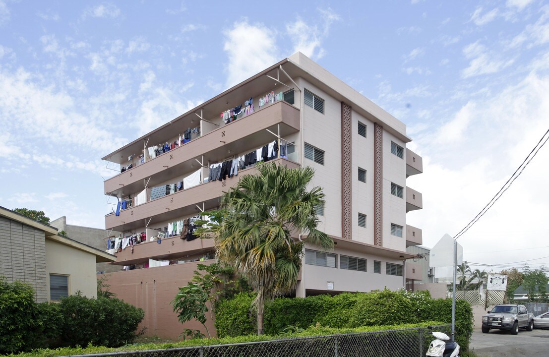 714 Pu'uhale Rd in Honolulu, HI - Foto de edificio