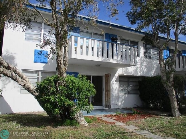 2361 NE 10th St in Pompano Beach, FL - Building Photo - Building Photo