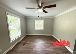 Spacious 3-Bedroom, 1-Bath Home for Rent! in Memphis, TN - Building Photo - Building Photo