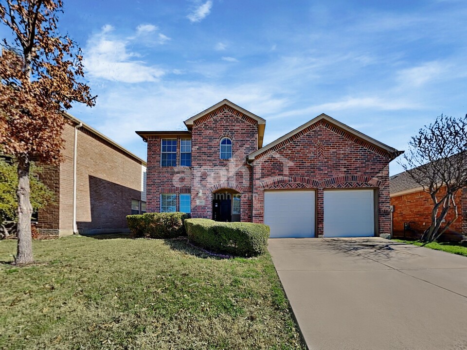 309 Redhead Dr in Little Elm, TX - Building Photo