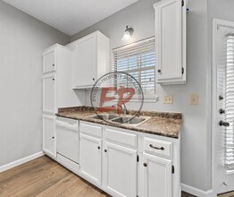 1311 Speight Ave in Waco, TX - Building Photo - Building Photo