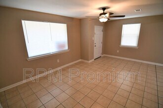 11965 Troy St in Baton Rouge, LA - Building Photo - Building Photo