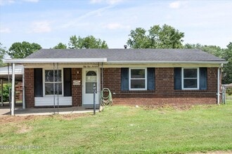 5417 Cedarwood Dr in Louisville, KY - Building Photo - Building Photo