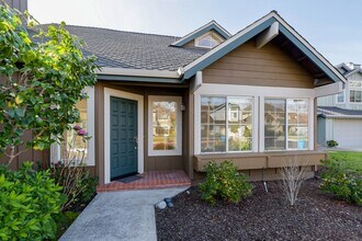 1407 Dominica Ln in Foster City, CA - Building Photo - Building Photo