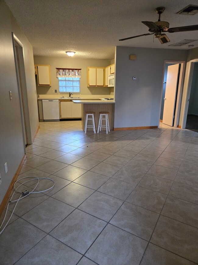 4880 SE 44th St in Okeechobee, FL - Building Photo - Building Photo