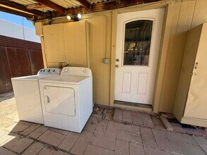 1137 E Adelaide Dr in Tucson, AZ - Building Photo - Building Photo