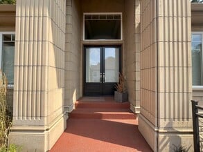 3859 NW Devoto Ln in Portland, OR - Building Photo - Building Photo