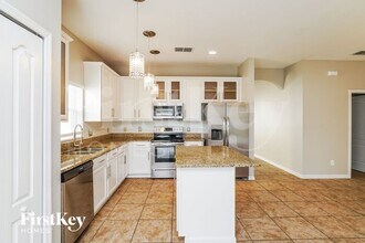1823 Ribbon Falls Pkwy in Orlando, FL - Building Photo - Building Photo