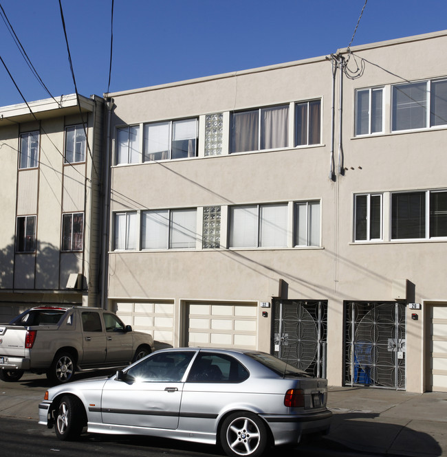 32 1st Ave in Daly City, CA - Building Photo - Building Photo