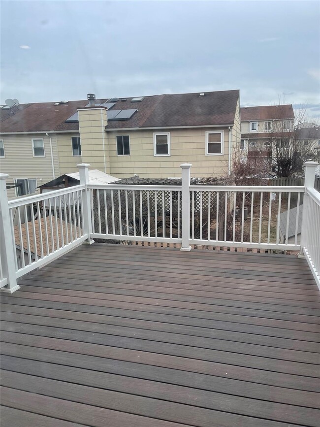 50 Carol Pl in Staten Island, NY - Building Photo - Building Photo