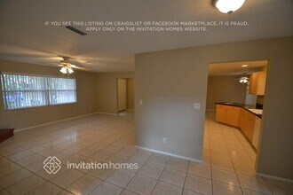 130 NE Madison Cir N in St. Petersburg, FL - Building Photo - Building Photo