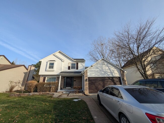 property at 7074 Foxridge Dr