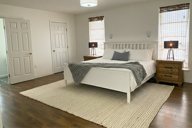 property at 953 Co Rd 3351