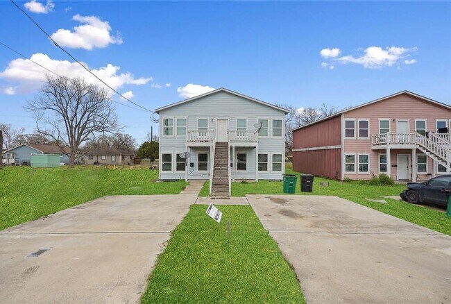 3541 Mt Pleasant St in Houston, TX - Building Photo - Building Photo