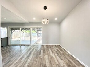 1426 S Belt Line Rd in Grand Prairie, TX - Building Photo - Building Photo