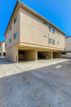 13520 Lemoli Ave. in Hawthorne, CA - Building Photo - Building Photo