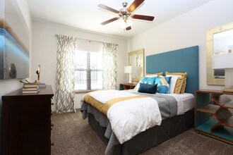 West Creek Apartments in Conroe, TX - Building Photo - Interior Photo