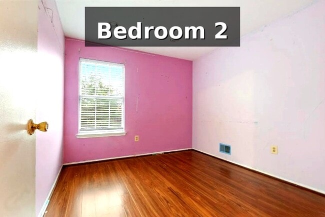 415 Plymouth Rd in North Brunswick, NJ - Building Photo - Building Photo