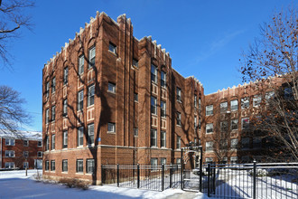 The Janice Condominiums in Evanston, IL - Building Photo - Building Photo