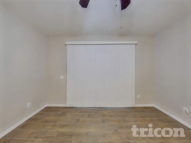 502 Azalea Bloom Dr in Apopka, FL - Foto de edificio - Building Photo