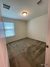 2092 Brandywine Dr in New Braunfels, TX - Building Photo - Building Photo