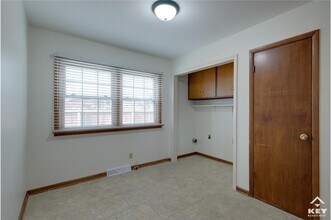 6402 E 11th St N in Wichita, KS - Building Photo - Building Photo