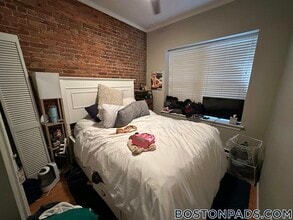 17 Garrison St, Unit 6 in Boston, MA - Foto de edificio - Building Photo