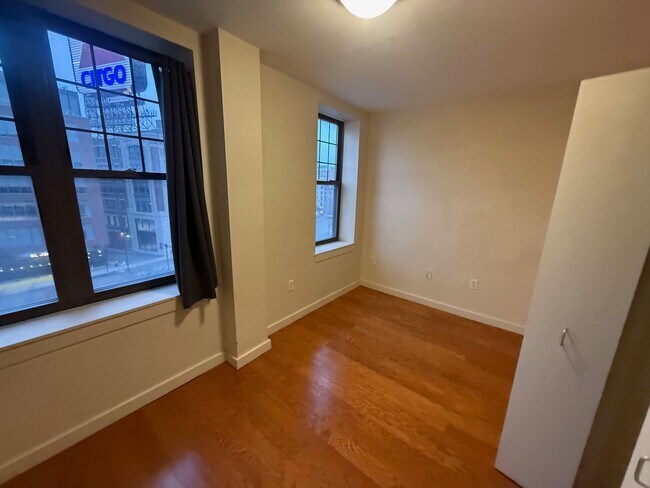 535 Commonwealth Ave, Unit 534 Commonwealth Ave., #5 in Boston, MA - Building Photo - Building Photo