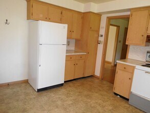9083 Meadowbrook Cir in Waynesboro, PA - Building Photo - Building Photo
