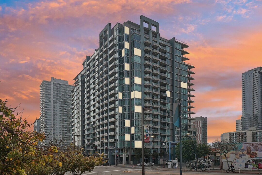 1080 Park Blvd, Unit 1614 in San Diego, CA - Building Photo