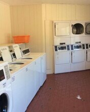 292 San Juan Cir in Melbourne, FL - Building Photo - Building Photo