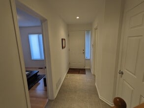 236 Latchford Rd in Ottawa, ON - Building Photo - Building Photo