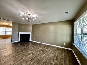 1210 Leno Ln in Dallas, NC - Building Photo - Building Photo