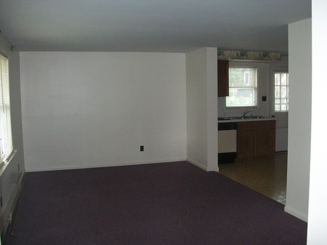 163-165 Fairview Ave in Waynesboro, PA - Building Photo - Building Photo