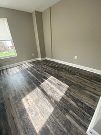 2504 Druid Hill Ave photo'