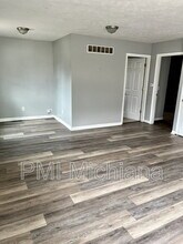 606 Meridian St in Mishawaka, IN - Building Photo - Building Photo