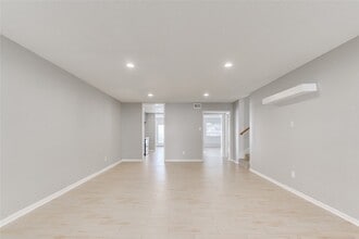 14228 Misty Meadow Ln in Houston, TX - Building Photo - Building Photo