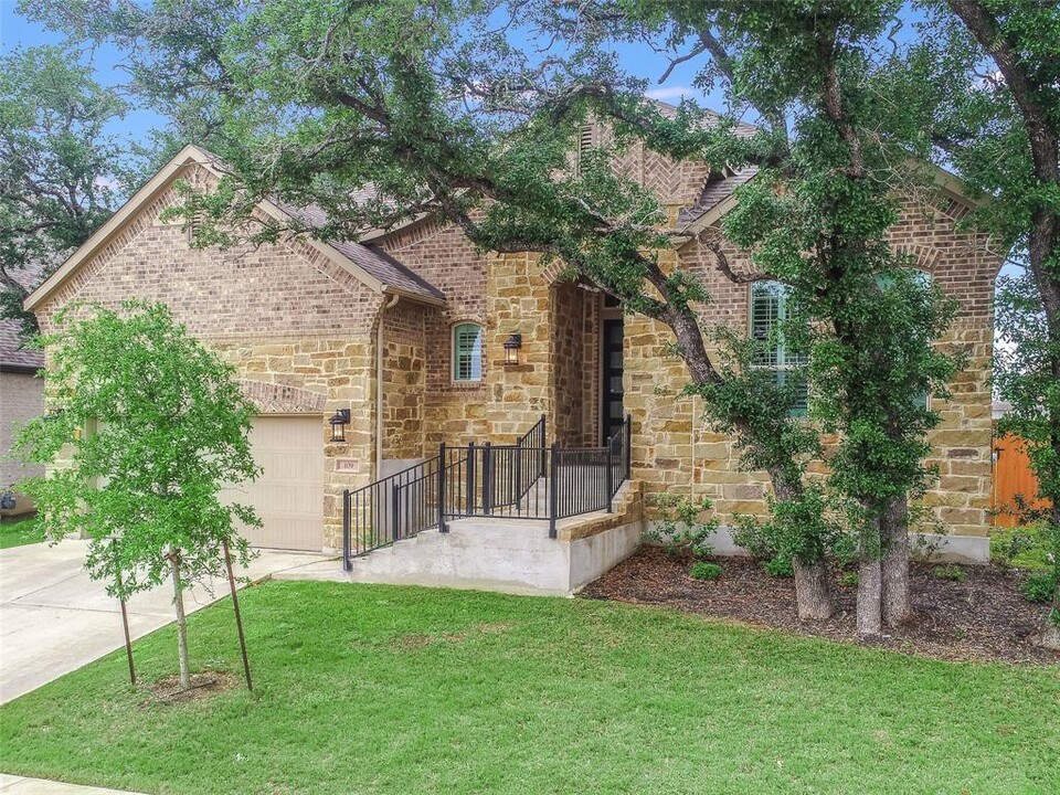 109 Quiet Oak Rd in San Marcos, TX - Building Photo