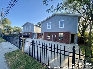 1628 S Hamilton Ave in San Antonio, TX - Building Photo - Building Photo