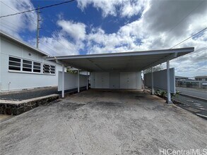 1549 Molehu Dr in Honolulu, HI - Foto de edificio - Building Photo